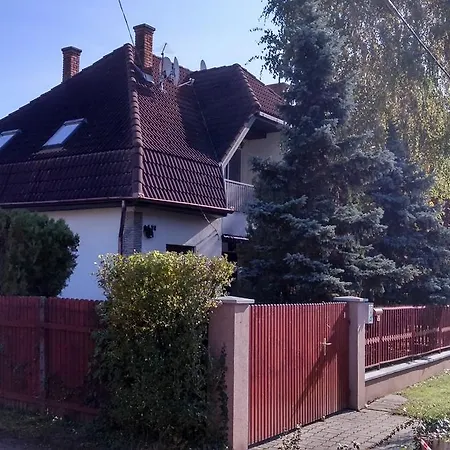Fecske Apartment